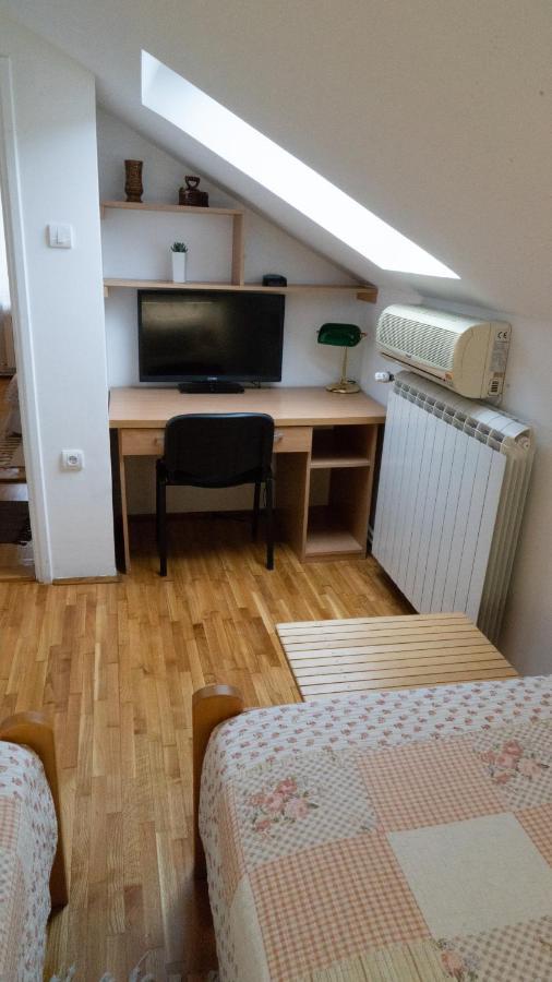 Apartment Akacija Gardens Bělehrad Exteriér fotografie